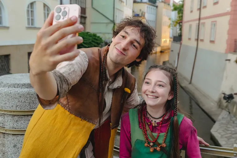 We present the main competitions 