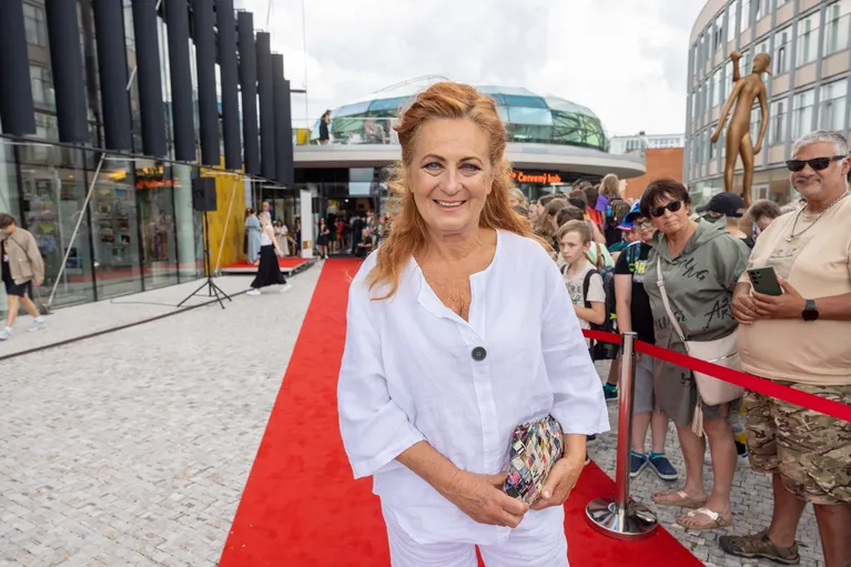 Simona Stašová